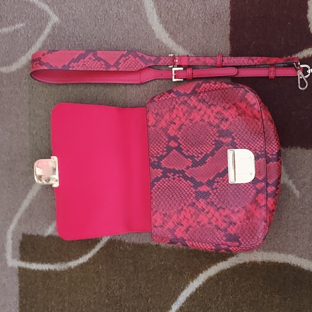 SOLD. MICHAEL KORS "Bridgette" satchel shoulder bag snakeskin embossed leather - Picture 7 of 12